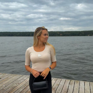 BLUZKA DAMSKA BG BARBIES | JASNY BEŻ